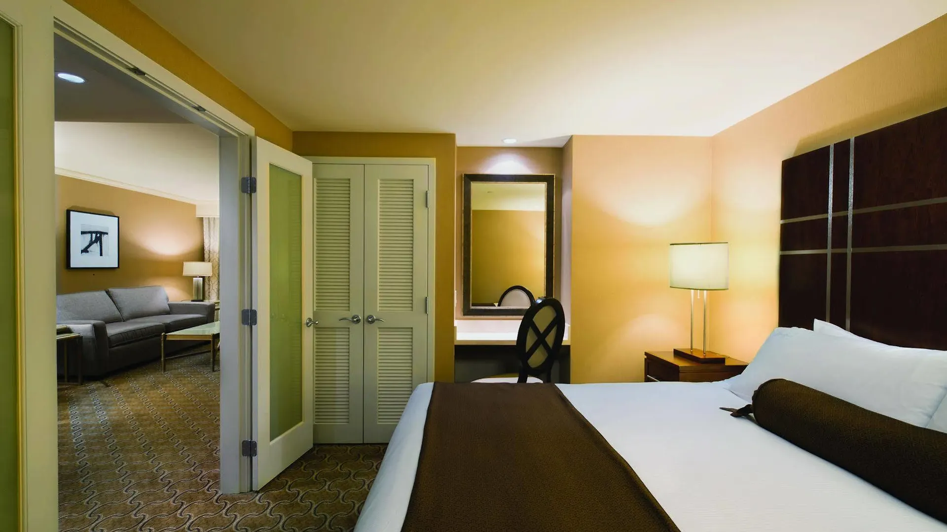 River Rock Casino Hotel Richmond 4*,